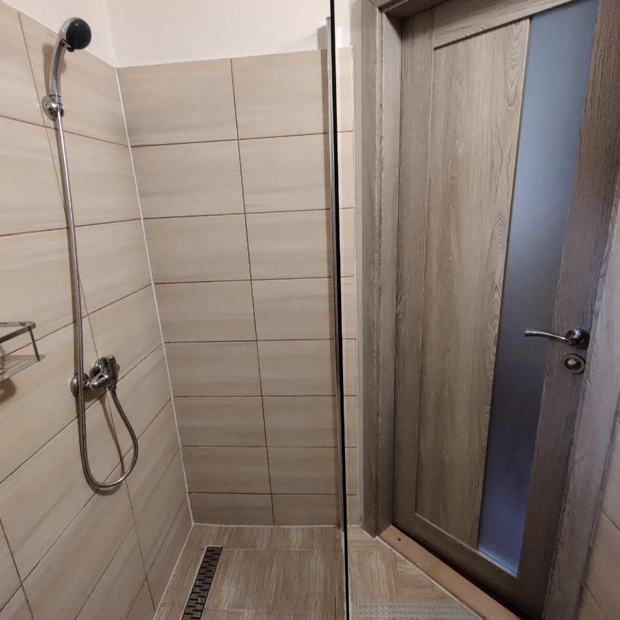 Apartmany Potok Bešeňová エクステリア 写真